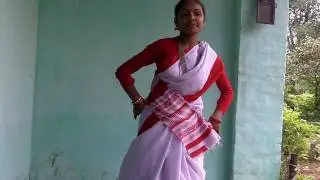 Traditional dance from a tea community