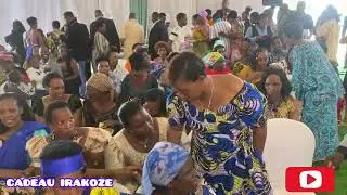 bwambere😳UMUPADIRI😳ariribye🤔mubukwe🔥abagore{AMADUBU}bakoze defire😳ALICE🇨🇦na SAMU🇰🇪bakorewe🤔surprise😭