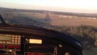 PIPER WARRIOR landing at YSCN