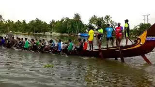 Chundan vallam practice run