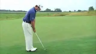 PGA Tour Pro Kevin Streelman's 40 sec golf lesson- Chip  Long Shot