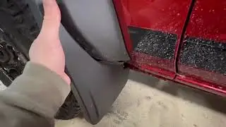 Установка брызговиков Ford Bronco OEM