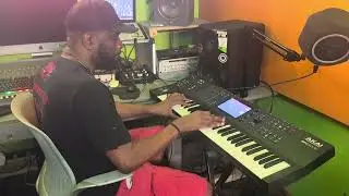 In The Spirit Entertainment Music Team in studio 🎤🎶🔥