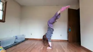 Handstand Practice Day 24/365 Round 6 