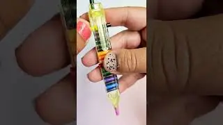 The ONLY pen you need this summer! #roadtriphack All-in-one crayon 🖍