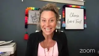 Episode 190 - Lisa Winneke & Sue Lundquist talk Courage and Vulnerability on The Gratitude Cafe