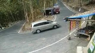 LOVERS meet view point - Darjeeling