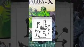 Chipping away at my #Malifaux backlog. Fourth Edition is already out and here I am assembling S3.