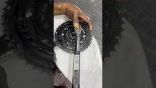 How to fixed crank pleay SRAM red #trendingvideo #viralvideo #cycling #cyclinglife #viralvideo