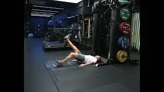 Single leg hamstring curl with a slider