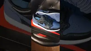 Air Jordan 1 low Mystic Navy