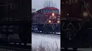100 CPKC 9816 South Shaking At Medonte