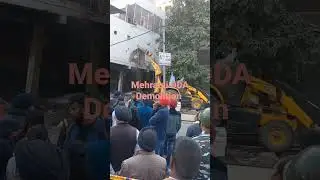 महरौली में DDA  का बुलडोजर प्रहार जारी|| Mehrauli DDA Demolition || DDA Flate