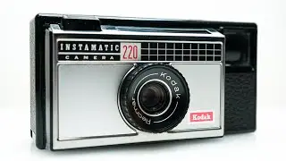 Kodak Instamatic 220 - Camera