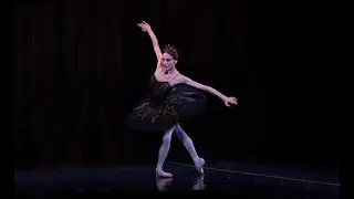 Swan Lake | 32 Fouett&eacute;s with Principal Dancer Viktorina Kapitonova