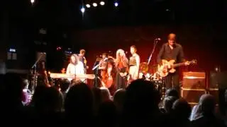 Hothouse Flowers - End Of The Road