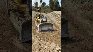Getting down to pay dirt with a Komatsu D475a-8. See our full length video for more!