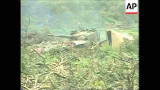 GAZA: ISRAELIS BULLDOZE LAND IN GAZA STRIP