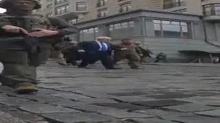Wide Zelenskiy and Johnson going through Kyiv/Широкі Зеленський та Джонсон йдуть по Київу