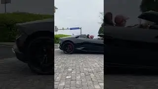 LAMBORGHINI HURACAN SCRAPES BUMPER ENTERING CAR MEET!! #scrape #lamborghini #shorts