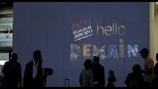 ORANGE x URBAN ACT : Hello DEMAIN - Projection de Rue / Human Projection & Diffusion One To One
