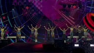 TWICE - Talk That Talk - Berlin 230913 Germany - Ready To Be 5th World Tour (fancam)