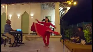 MOVES & GROOVES- 1- Kathak meets Jazz,  Featuring Labonee - Kathak, Karim - Keys, Mayank - Tabla