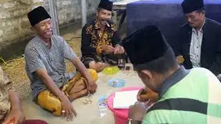 TRADISI KESENIAN MADURA.REMOH/TOK OTOK KELUARGA BESAR BAPAK DARSONO DESA BANGSEREH SEPULU BANGKALAN.
