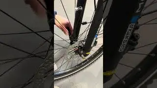 JoBi Tips - Axe de fourche SR Suntour QLOC - Comment le retirer ?