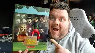 Disney Silly Symphonies The Big Bad Wolf Super 7 Ultimates Action Figure Review