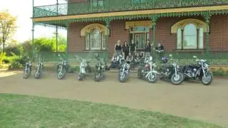 CHICKSONBIKES