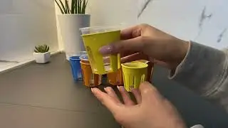 Portabicchieri in plastica