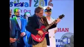 Governor Sindh Playing Guitar And Singing At Karachi Youth Festival - Watch video