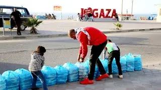RIBUAN PEMOTOR KOTA GAZA TERIMA TAKJIL DARI RAKYAT INDONESIA