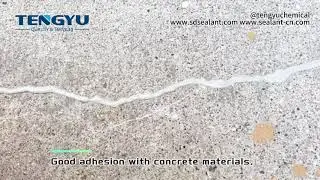 Self-leveling polyurethane sealant