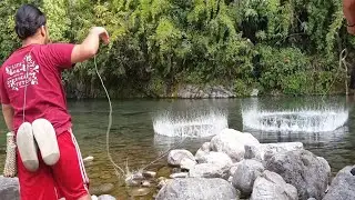 FEW GOOD SHOTS | HIMALAYAN TROUT FISHING WITH HANDMADE CAST NET IN NEPAL | STREAM RIVER FISHING |