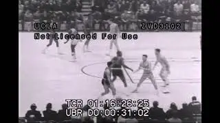 Wilt Chamberlain Finger Roll and Dunks over 6'11 Nate Thurmond #sports #mvp #dunk #highlights