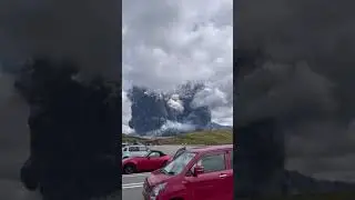 Storica eruzione sul Monte Aso in Giappone - Japan