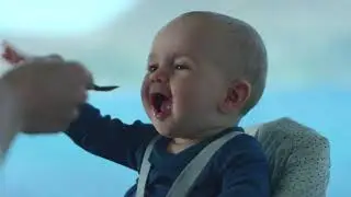 Feeding made easy - with the Stokke&reg; Clikk&trade; High Chair