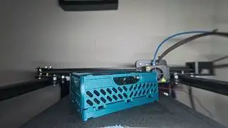 Foldable and Stackable Crate - 3D Printing