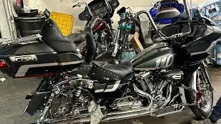 1 OF 1 NEW CUSTOM 2024 HARLEY DAVIDSON ROADGLIDE  AT THE CANDY SHOP ! + NEW 2026 CVO ST!