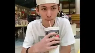 VINE! Как пьют нормальные люди, а как пью я (How to drink normal people, and how I drink)