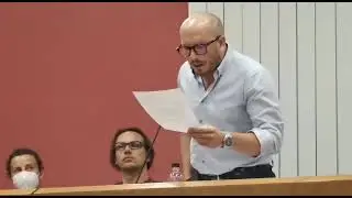 Ventimiglia, volano gli stracci in consiglio comunale: il presidente Spinosi lo sospende