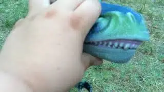 Dino Dolls Battle one T rex versus velociraptor