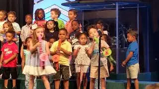 Grandpa, Grandma, I love you! #schoolpresentation #preschoolfun #learning 