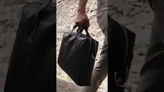 ESSENTIAL Modern Briefcase