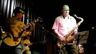 Andreas Varady at JJ Smyths