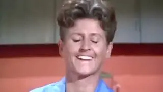 A Visit to The Brady Bunch House!