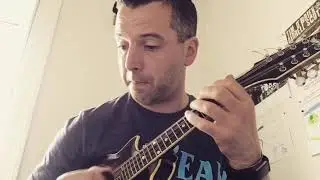 Richie Foley playing an original tune called 'A tune for Mick'