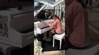 Debussy Reverie - Burnside village shopping centre piano 🎹